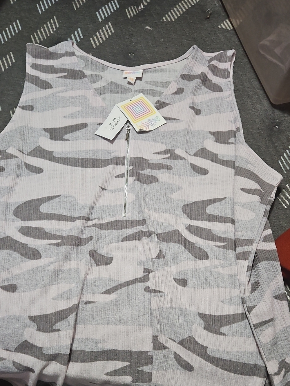 Women’s LULAROE Sleeveless Camo Zip Front Top - Gray/White